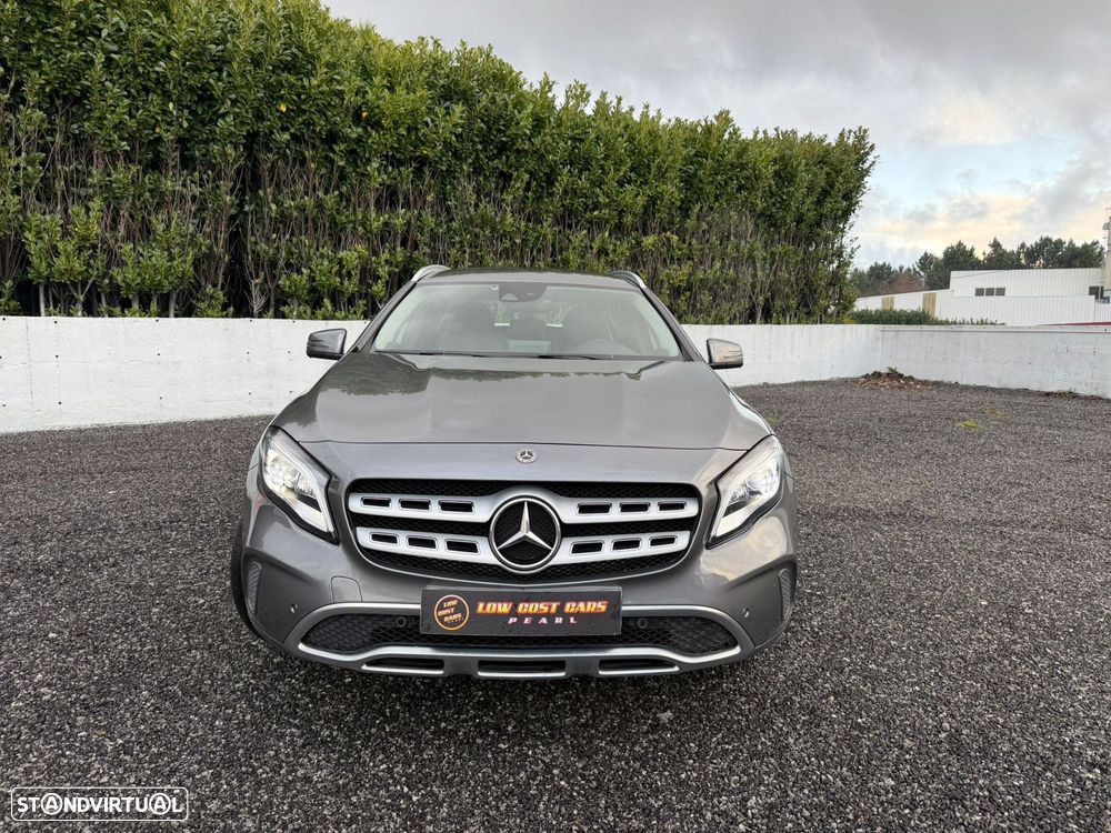 Mercedes-Benz GLA 180 CDI Urban - 10