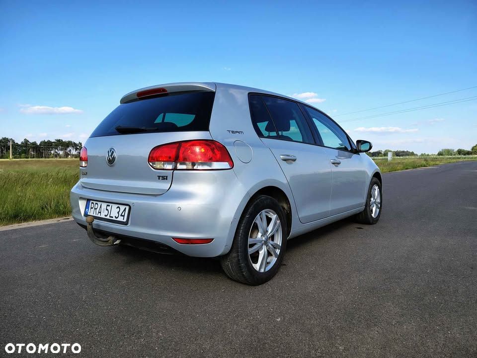 Volkswagen Golf 1.2 TSI Team - 2