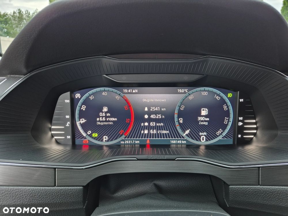 Skoda Superb 2.0 TDI DSG Style - 16