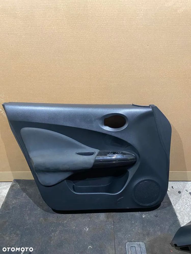 NISSAN JUKE NISMO FOTELE KANAPA BOCZKI - 8