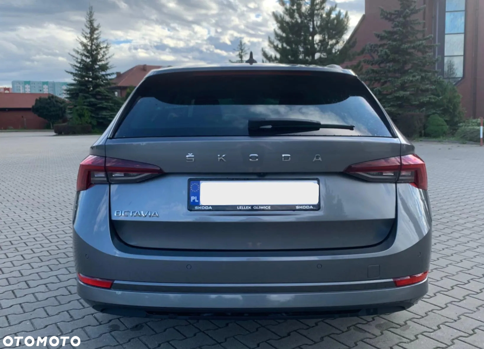 Skoda Octavia 2.0 TDI Ambition - 4