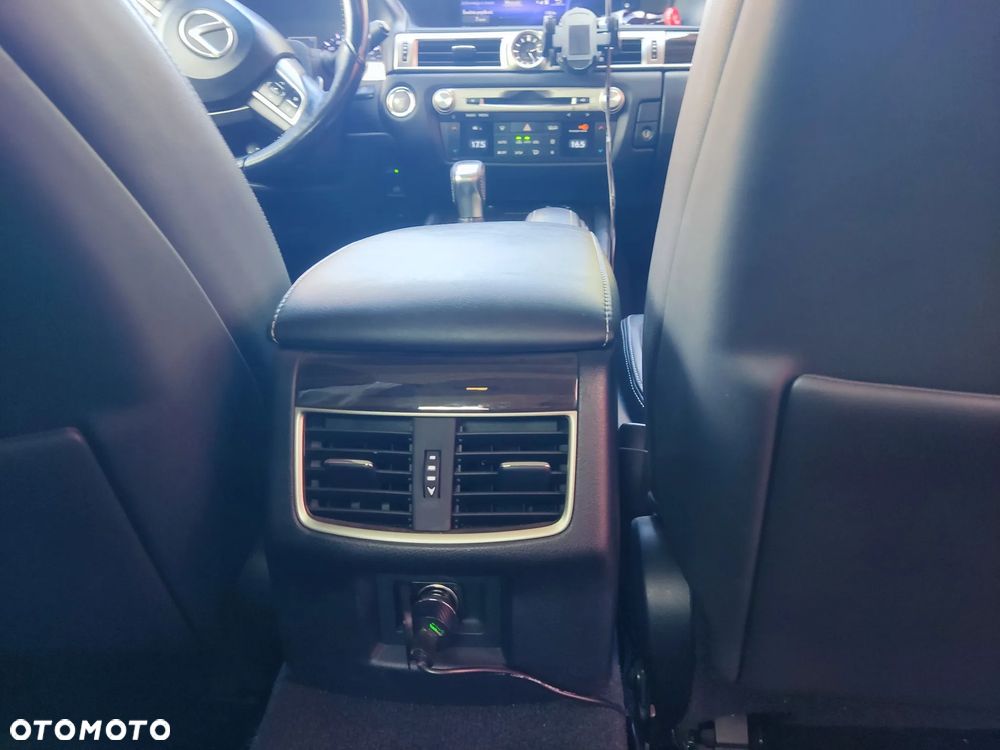 Lexus GS 200t / 300 Elite - 18