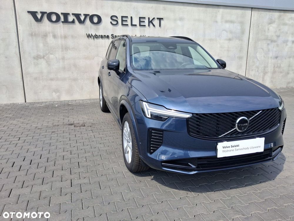 Volvo XC 90 - 3