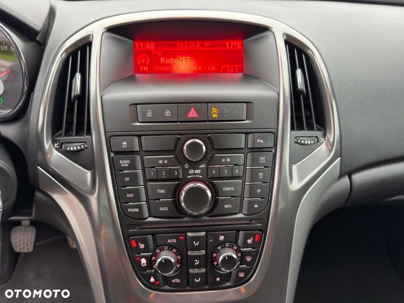 Opel Astra 1.4 Turbo Innovation - 26