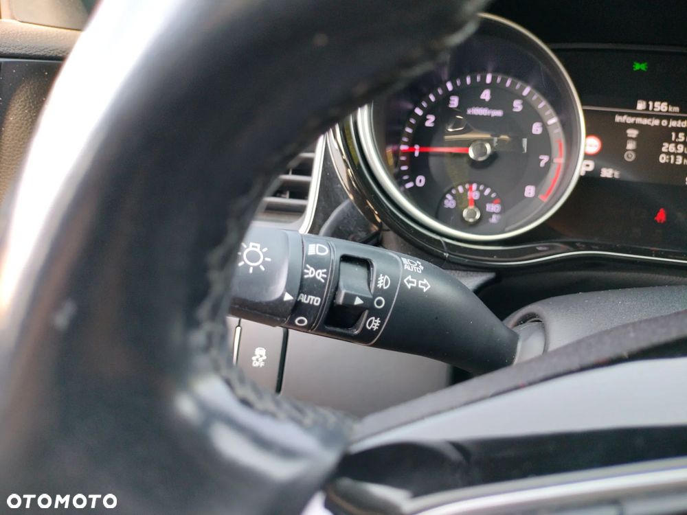 Kia XCeed 1.5 T-GDI L Business Line DCT - 36