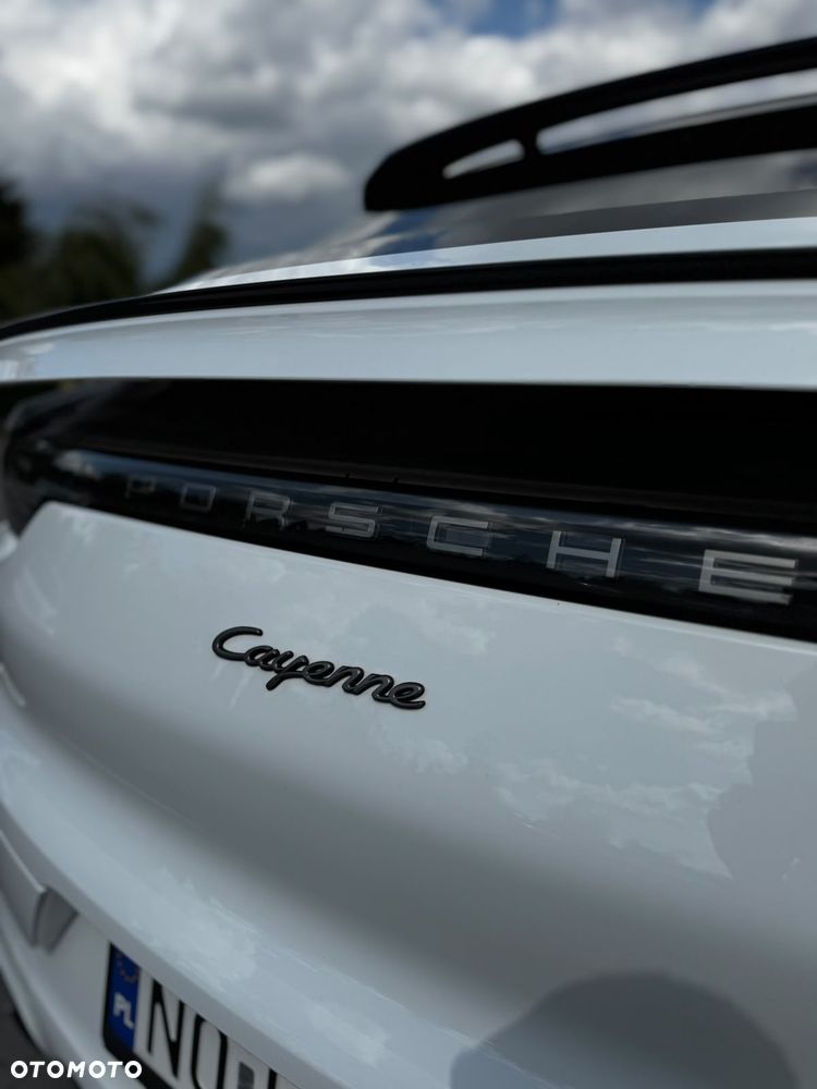 Porsche Cayenne Platinum Edition - 9