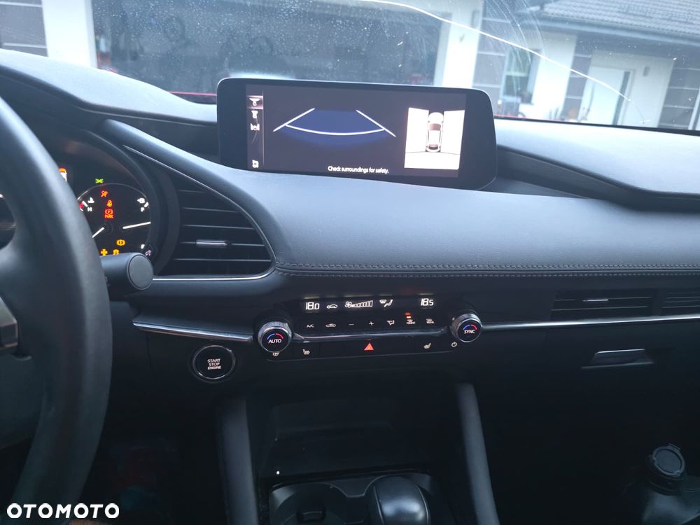 Mazda 3 - 5