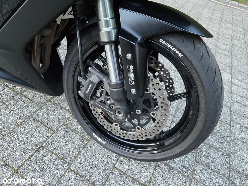 Kawasaki Z 1000 - 30