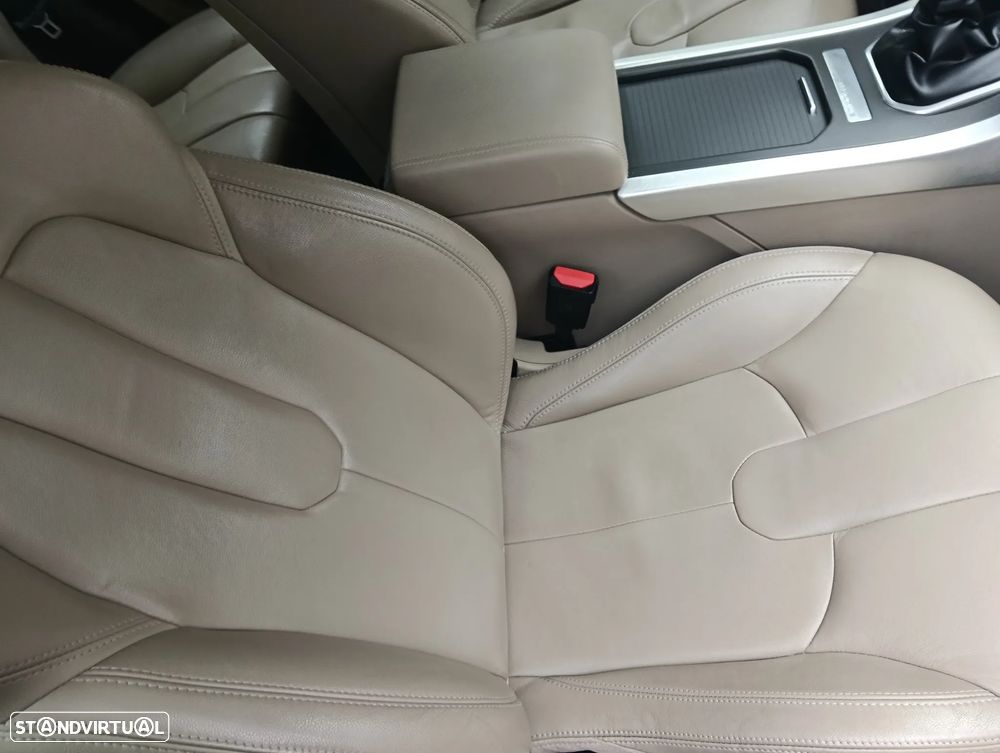 Land Rover Range Rover Evoque TD4 Prestige — fotografia 14