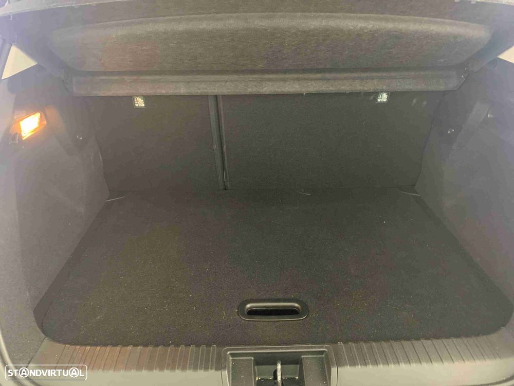 Renault Captur 1.0 TCe Techno Bi-Fuel - 14