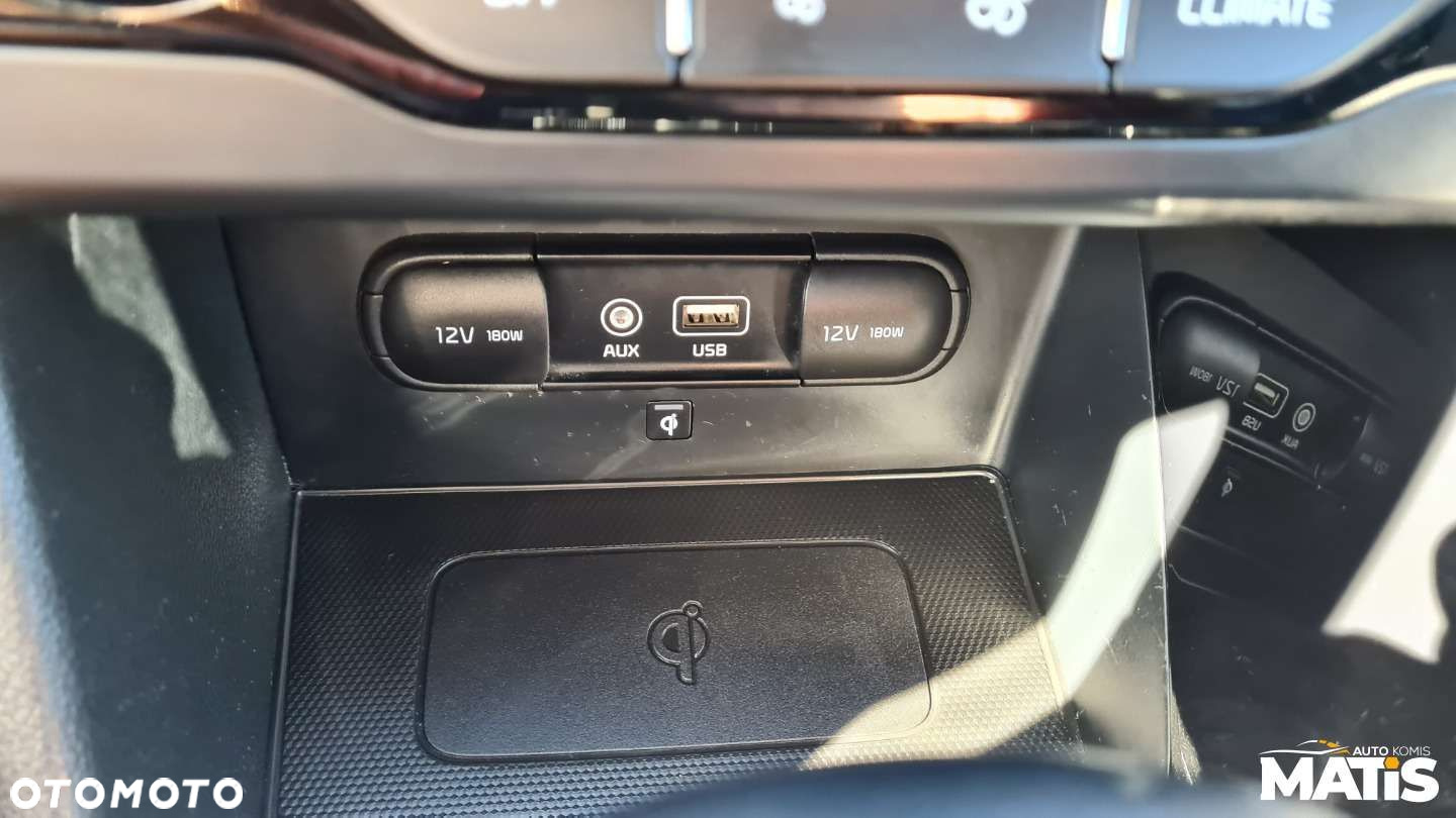Kia Niro - 24