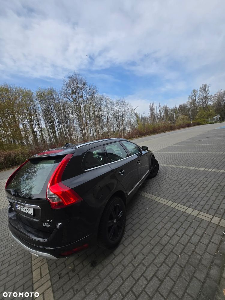 Volvo XC 60 D4 Geartronic Summum - 10