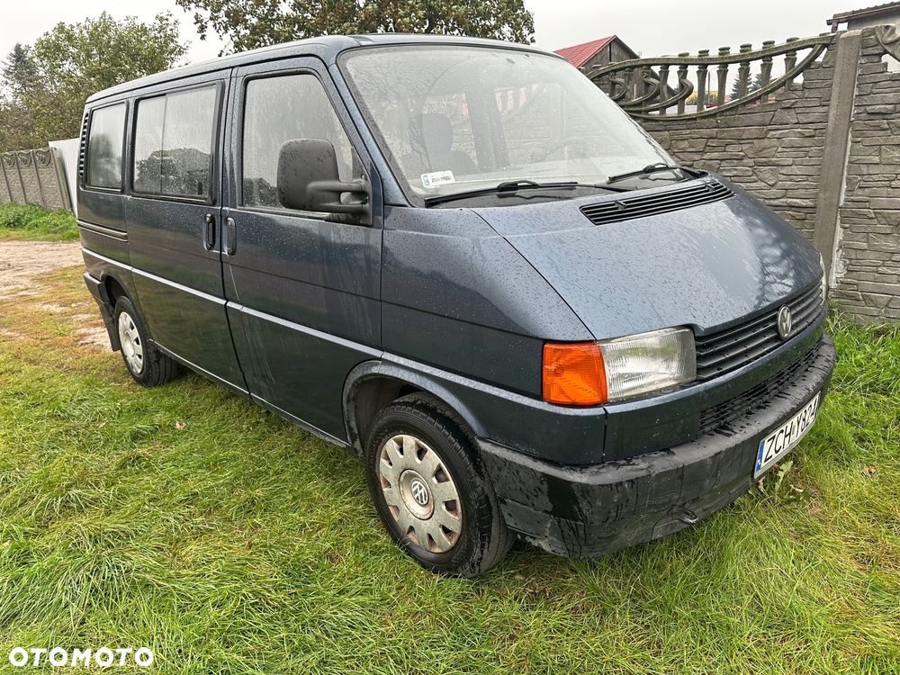 Volkswagen Multivan D - 8