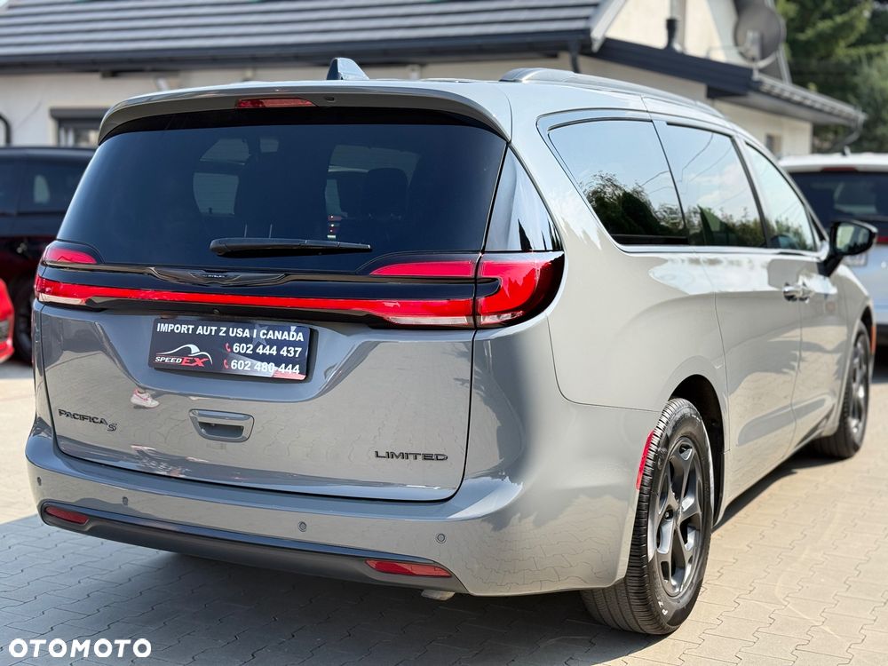 Chrysler Pacifica - 7