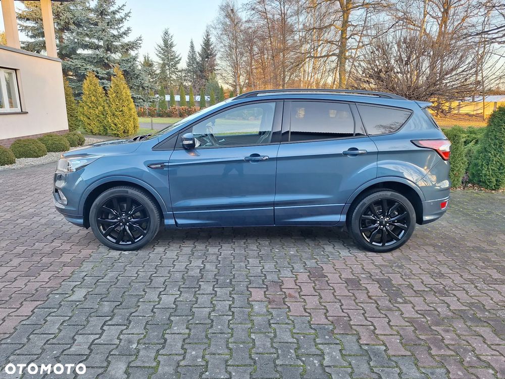 Ford Kuga 1.5 EcoBoost 2x4 ST-Line - 6