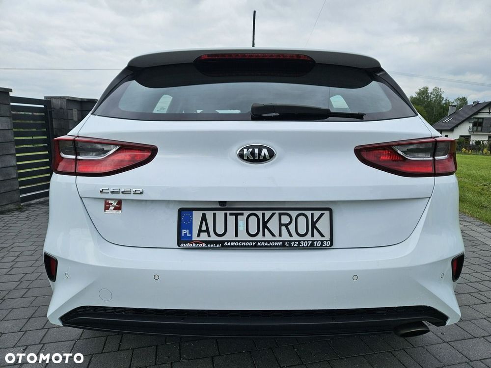 Kia Ceed - 5