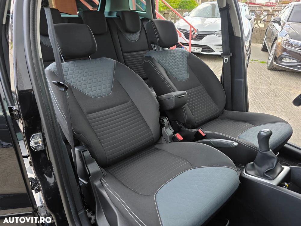 Renault Clio dCi 90 Dynamique - 9