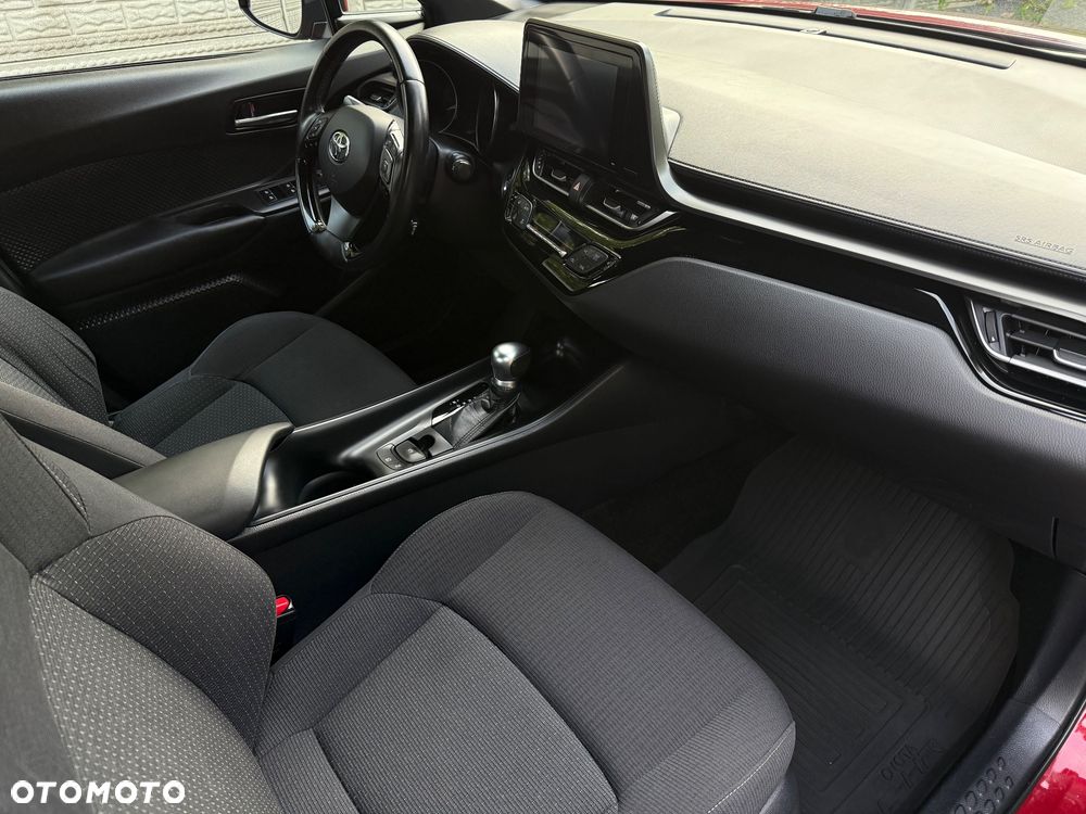 Toyota C-HR 1.2 T Premium CVT 4x4 - 30