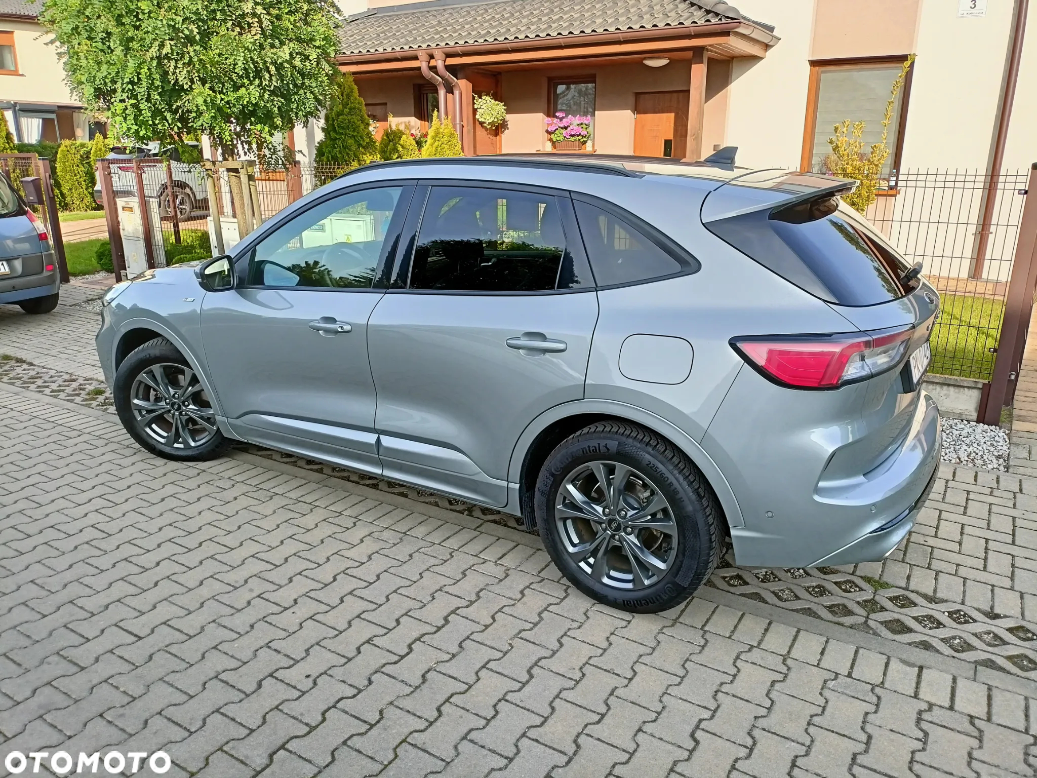 Ford Kuga 2.5 FHEV FWD ST-Line X - 27