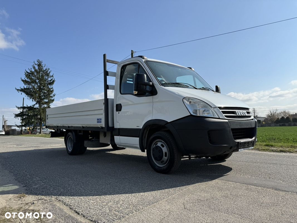 Iveco 35C12 * Skrzyniowy * 2.3 / 120KM * Rozstaw osi: 3.75m