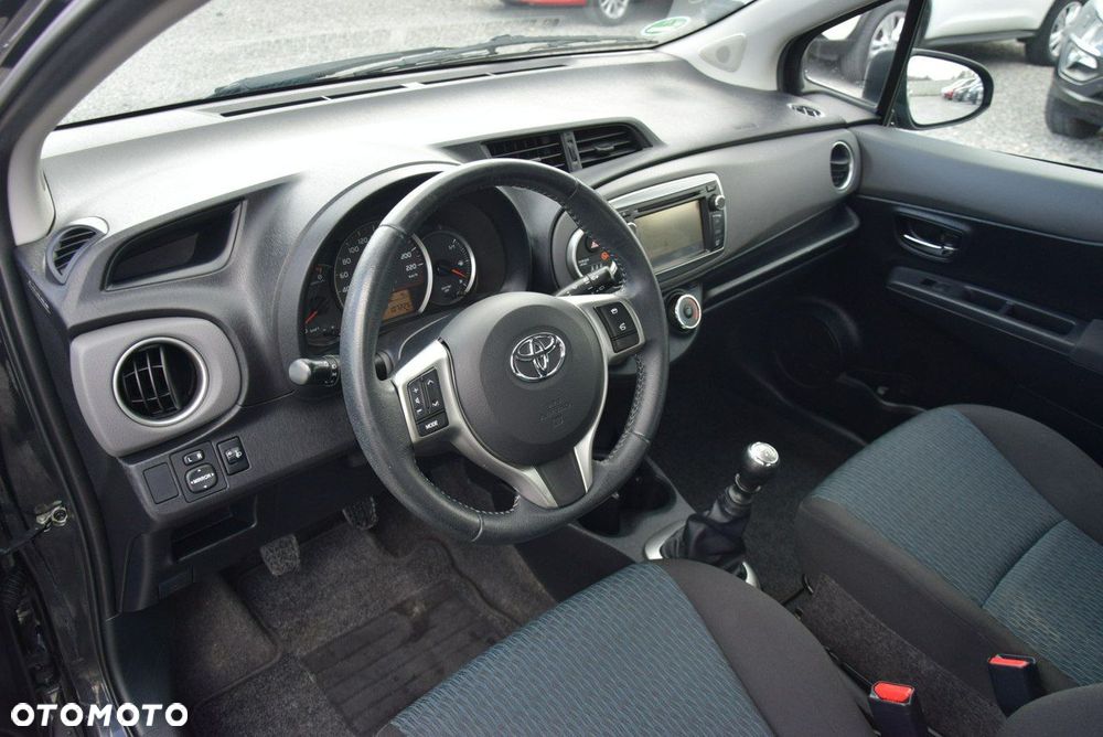 Toyota Yaris 1.33 Prestige - 25