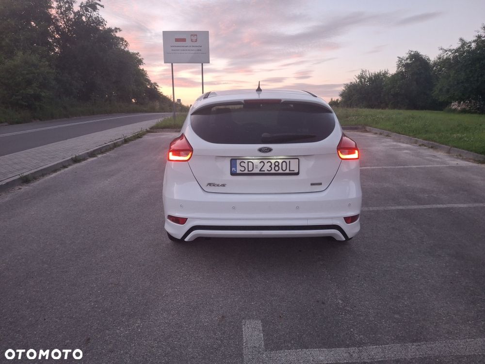 Ford Focus - 4