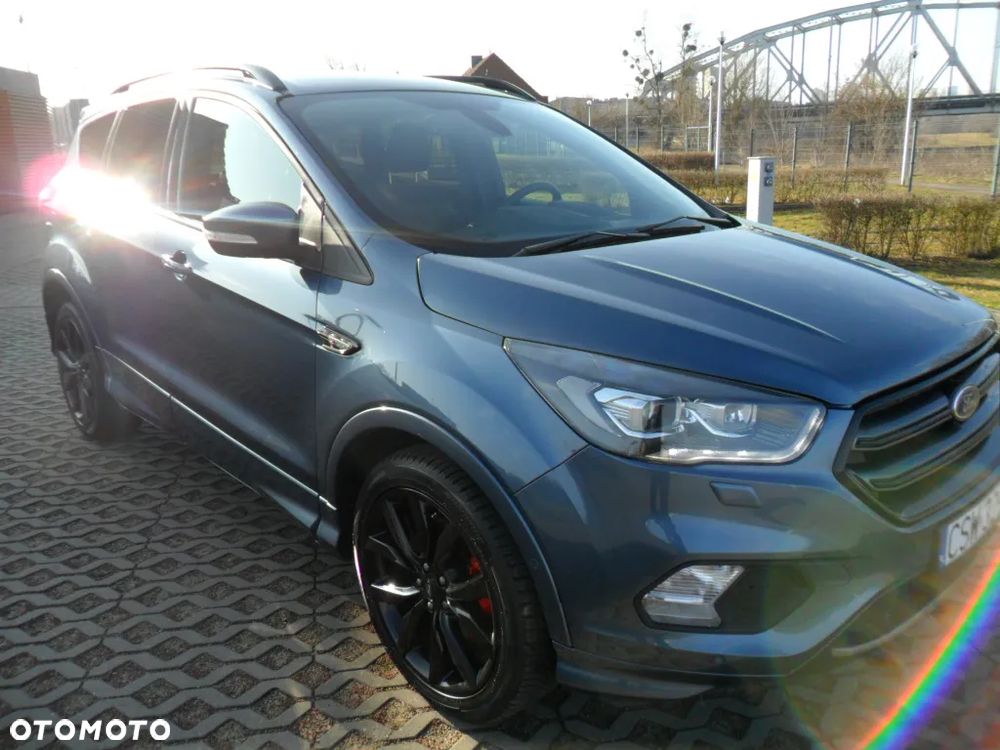 Ford Kuga 1.5 TDCi 2x4 ST-Line - 3