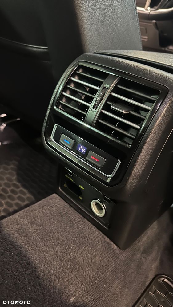 Volkswagen Passat 2.0 TDI BMT 4Mot Highline DSG - 15