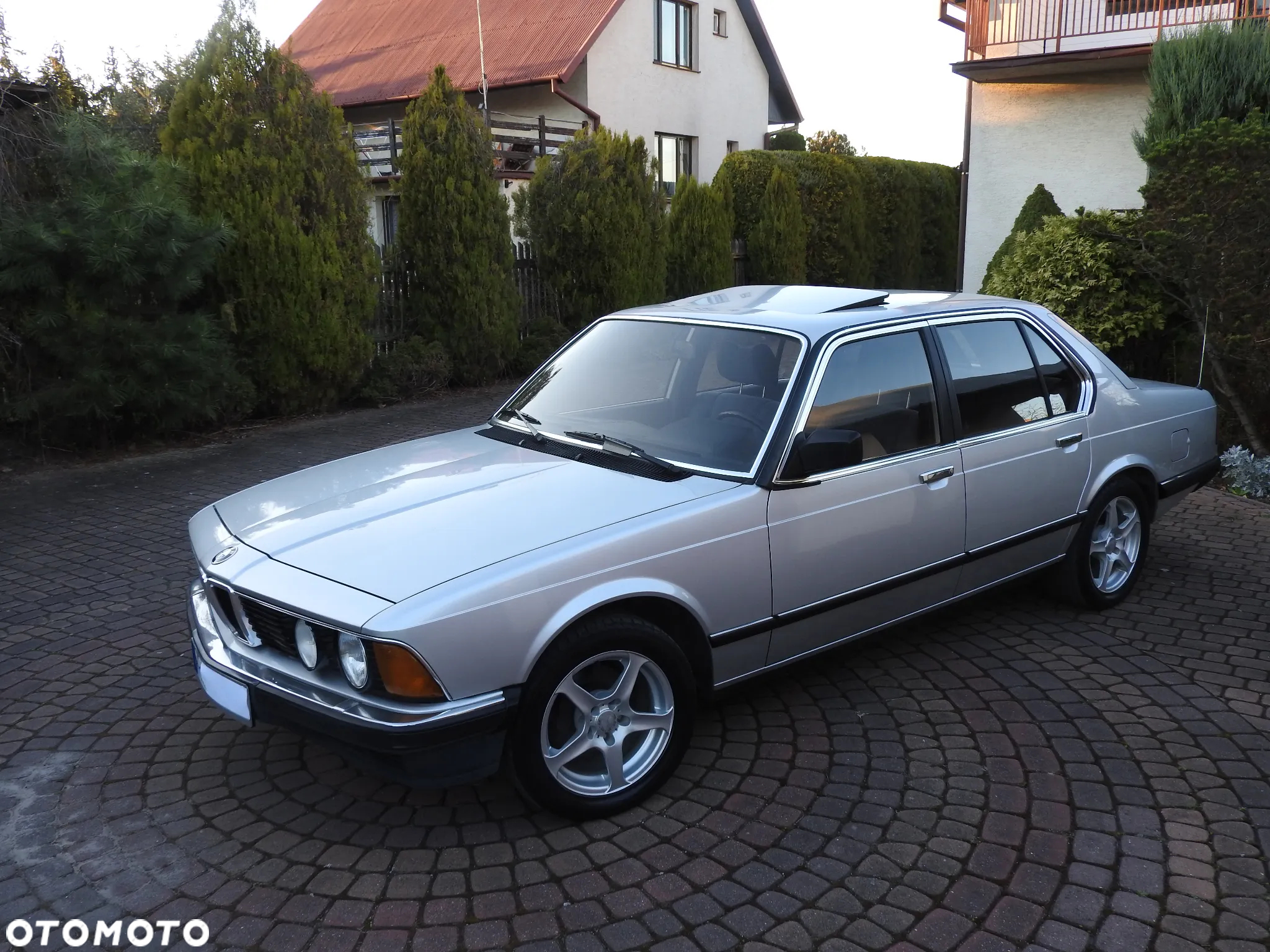 BMW Seria 7 - 11