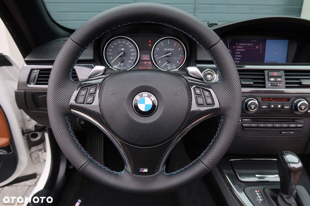 BMW Seria 3 335i - 24