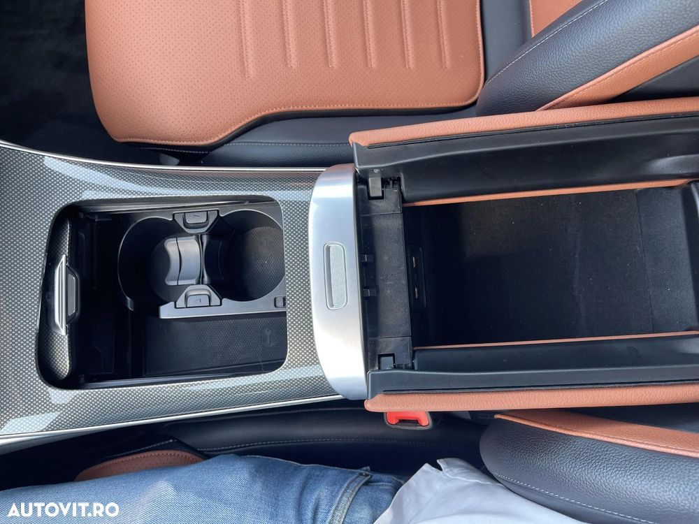 Mercedes-Benz C - 14