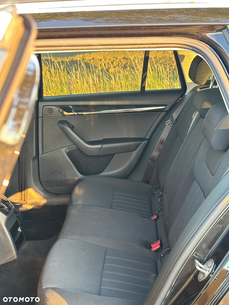 Skoda Octavia 2.0 TSI Style DSG - 7