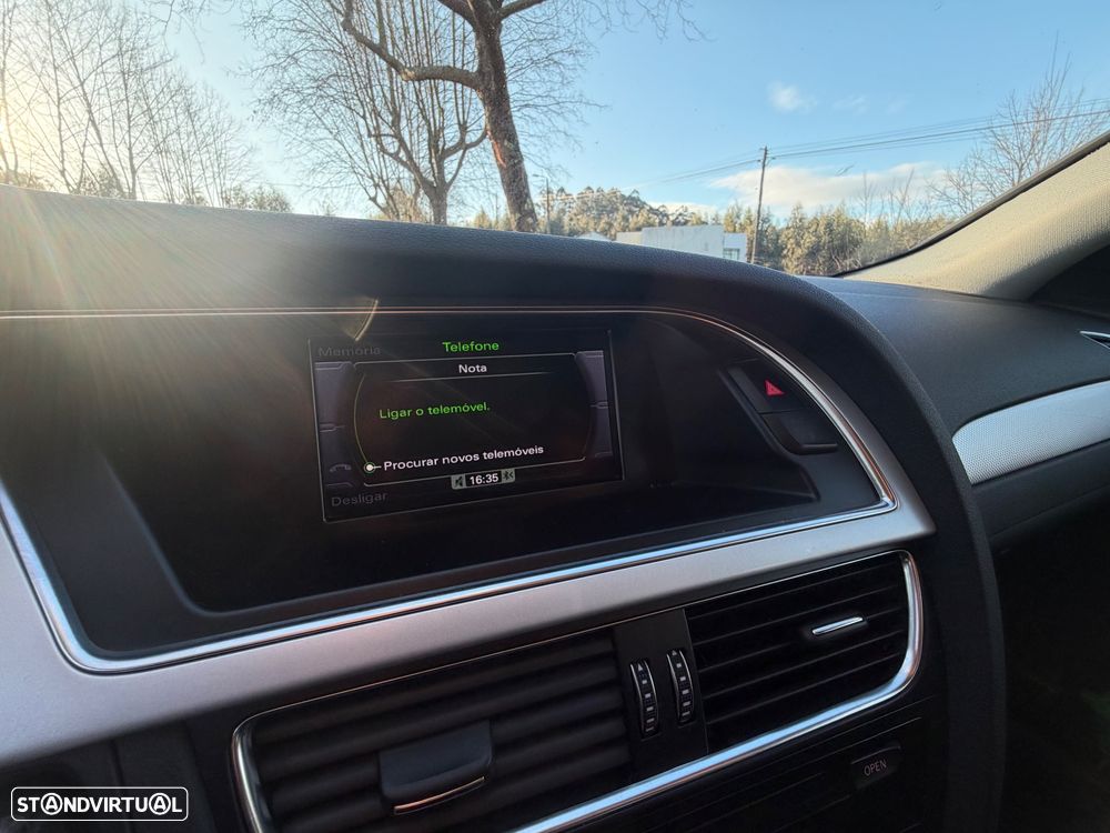 Audi A4 Avant 2.0 TDI Multitronic S-line - 19