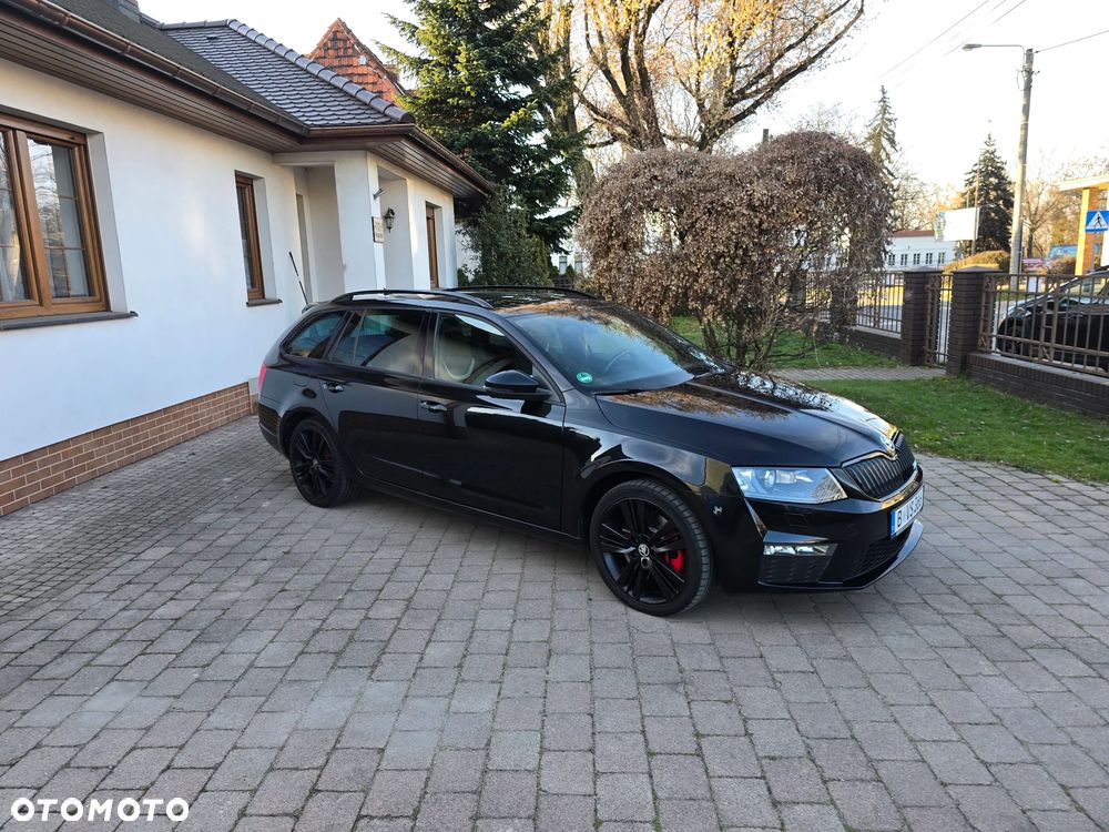 Skoda Octavia 2.0 TDI DSG RS - 6