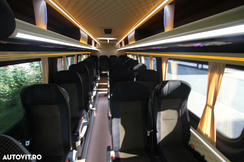 Mercedes-Benz sprinter 517 22+1+1 *stock* - 22