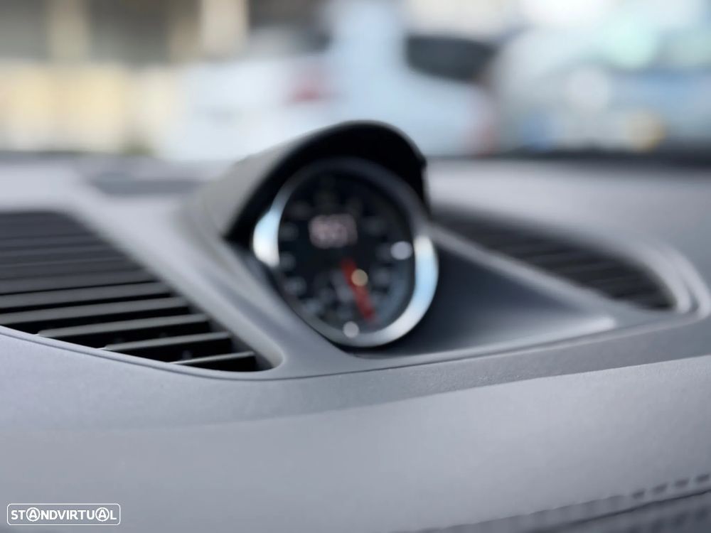 Porsche 911 (991) Turbo PDK - 18