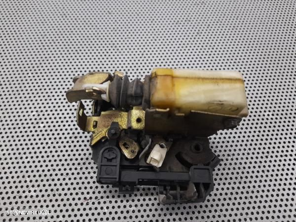 Fecho Porta Frente Dto Renault Megane I Coach (Da0/1_) - 2