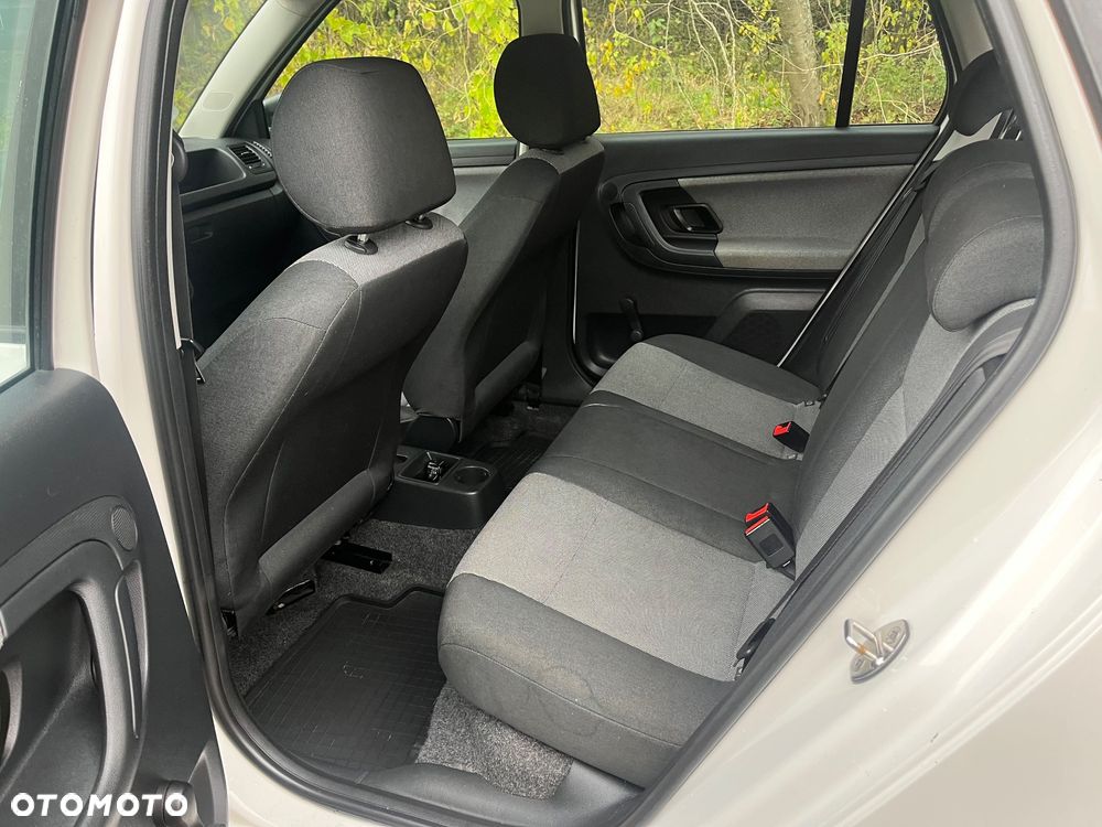 Skoda Fabia - 18