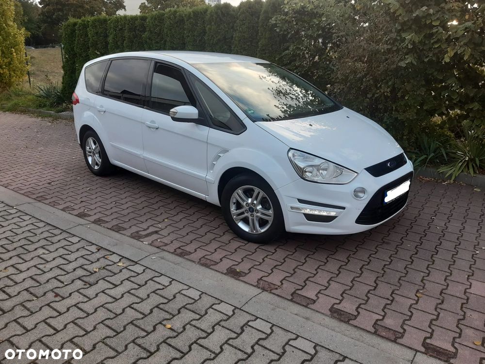Ford S-Max - 16