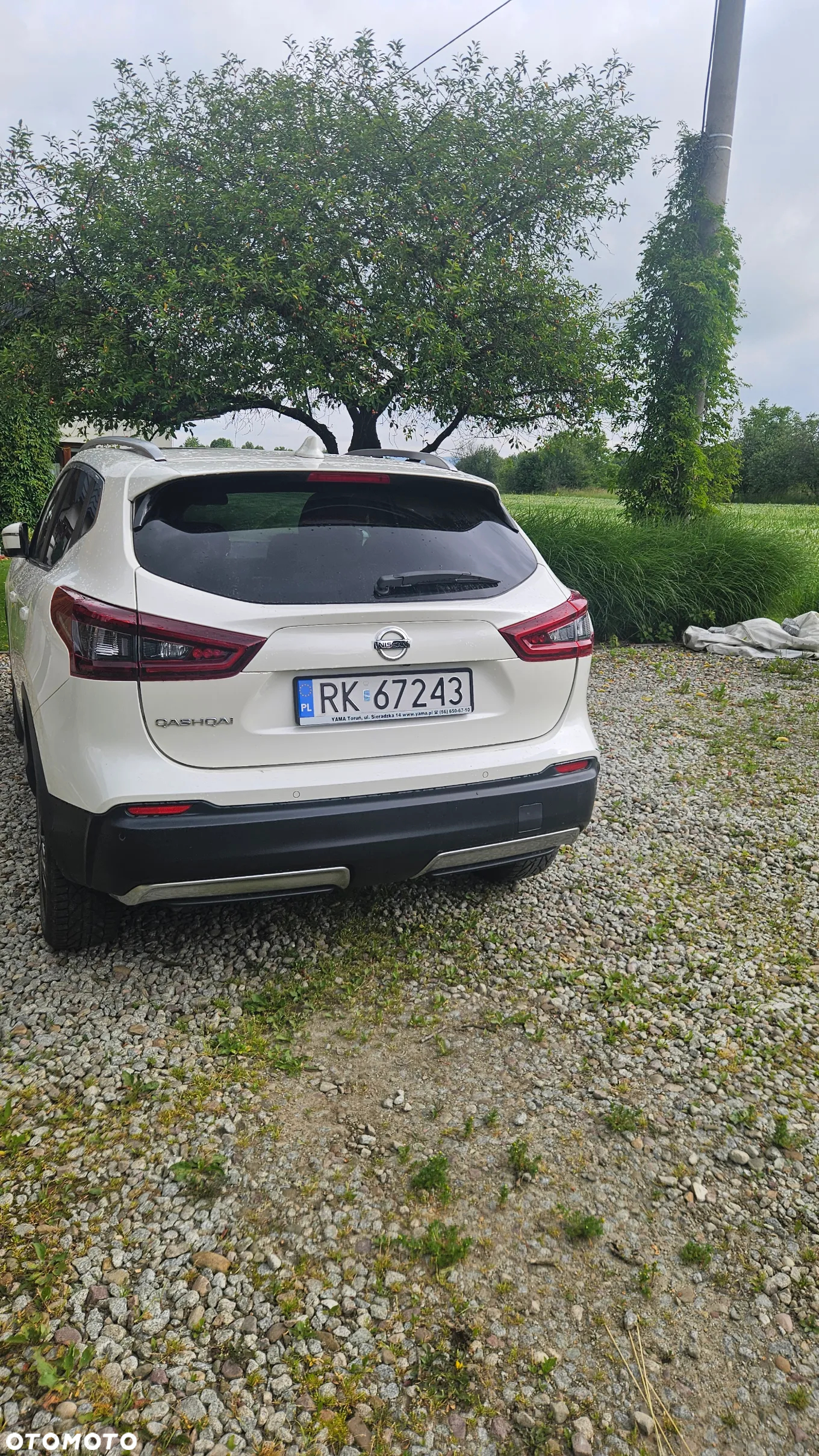 Nissan Qashqai 1.3 DIG-T N-Connecta - 4