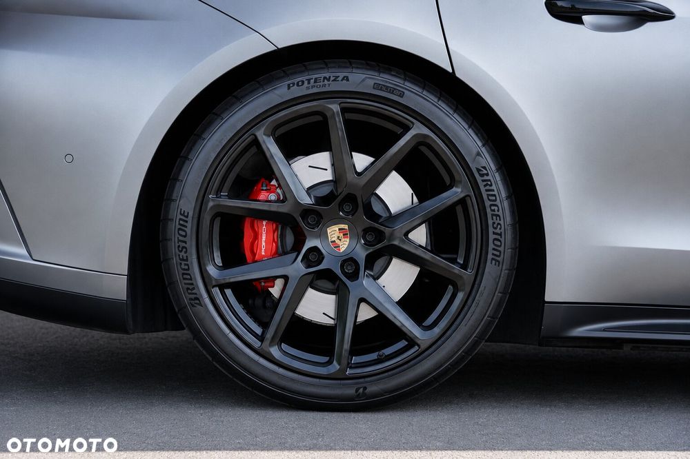 Porsche Panamera GTS - 11