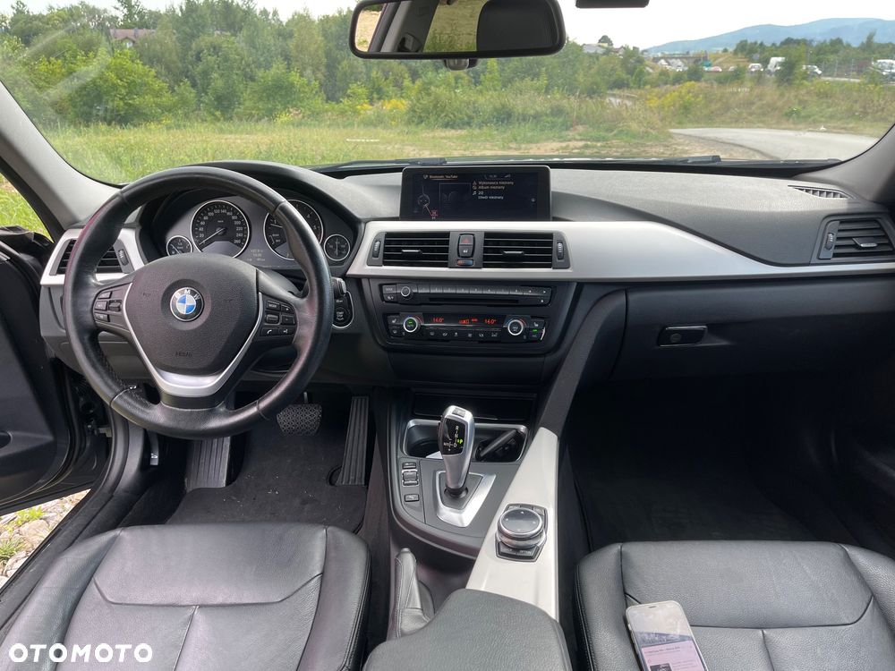 BMW Seria 3 - 18