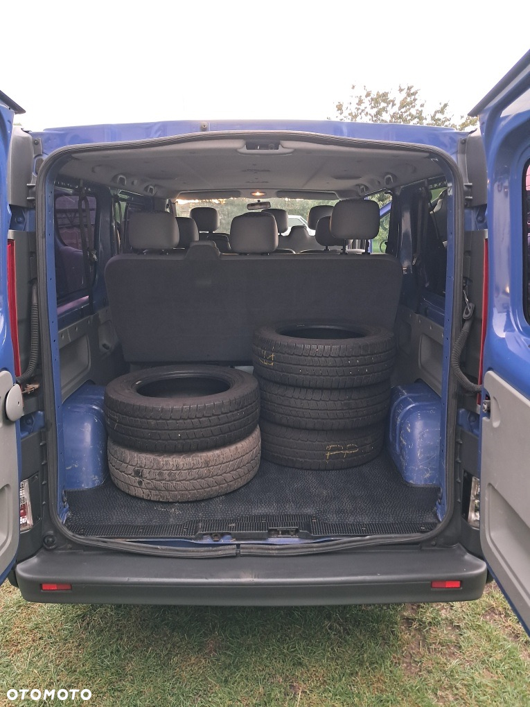 Renault Trafic - 10