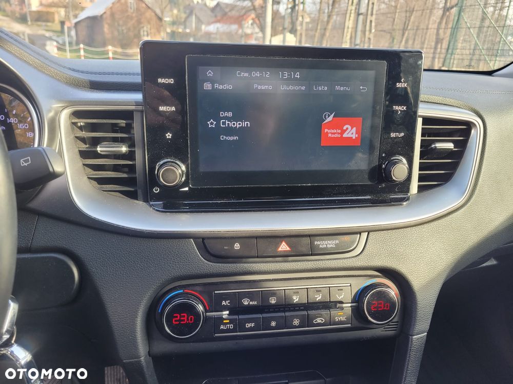 Kia Ceed 1.5 T-GDI L Business Line - 12