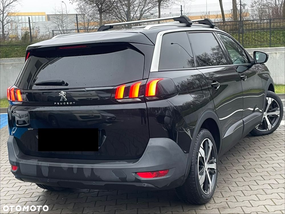 Peugeot 5008 2.0 BlueHDI Allure S&S - 10