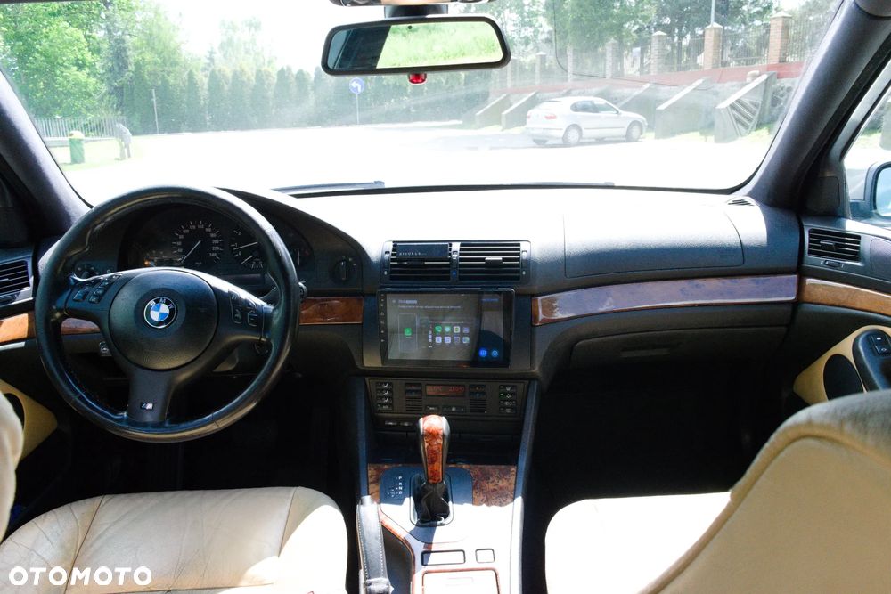 BMW Seria 5 - 34