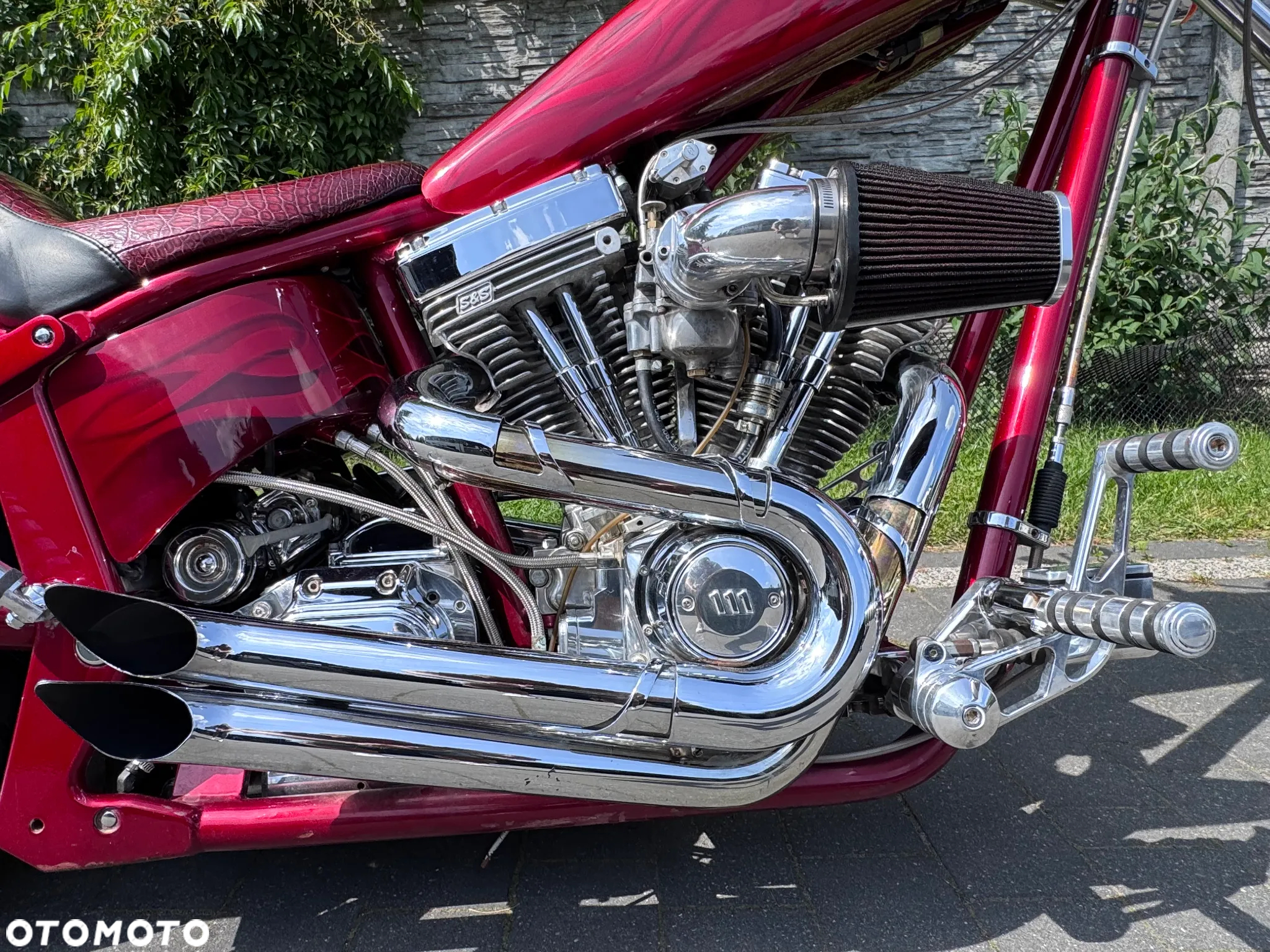 Harley-Davidson Softail Custom - 23