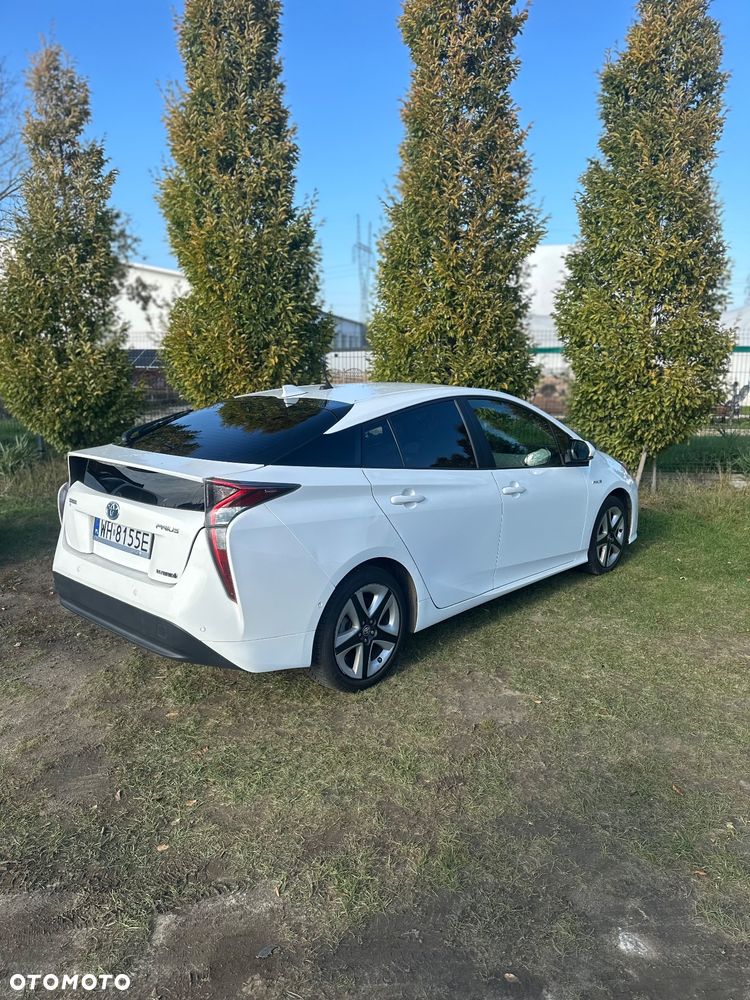 Toyota Prius 1.8 Hybrid Executive - 4