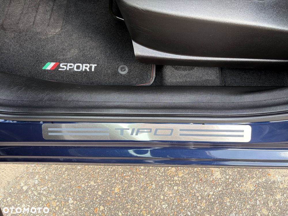Fiat Tipo 1.4 16V - 8