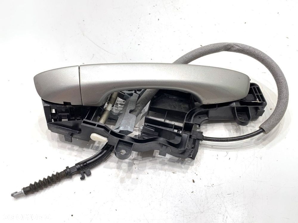 KLAMKA ZEWNĘTRZNA PRAWY TYŁ - 199.00 PLN - VW PASSAT B8 Variant (3G5, CB5) 2014 - 2022 2.0 TDI 110 - 1